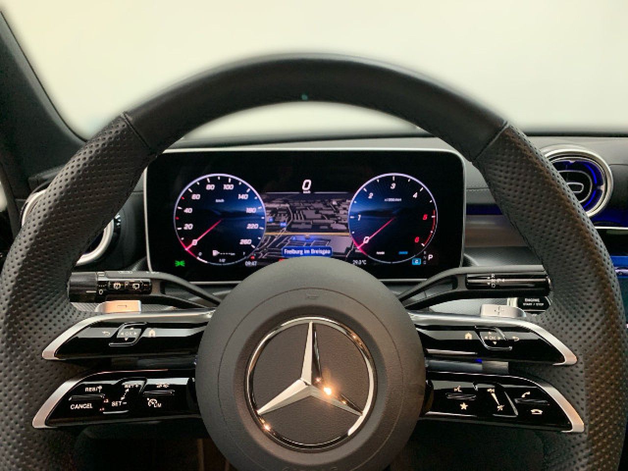Mercedes-Benz C-Klasse – Bild 8