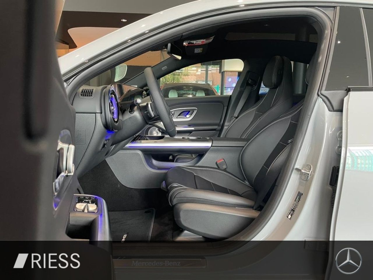 Mercedes-Benz CLA – Bild 2