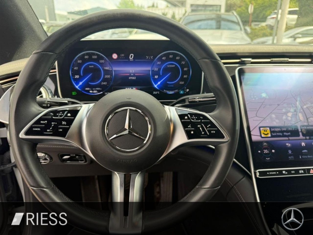 Fahrzeugbild 11 / 12