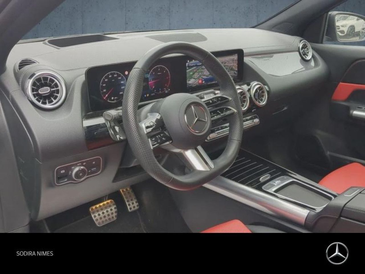 Photo du v&eacute;hicule 9 / 18