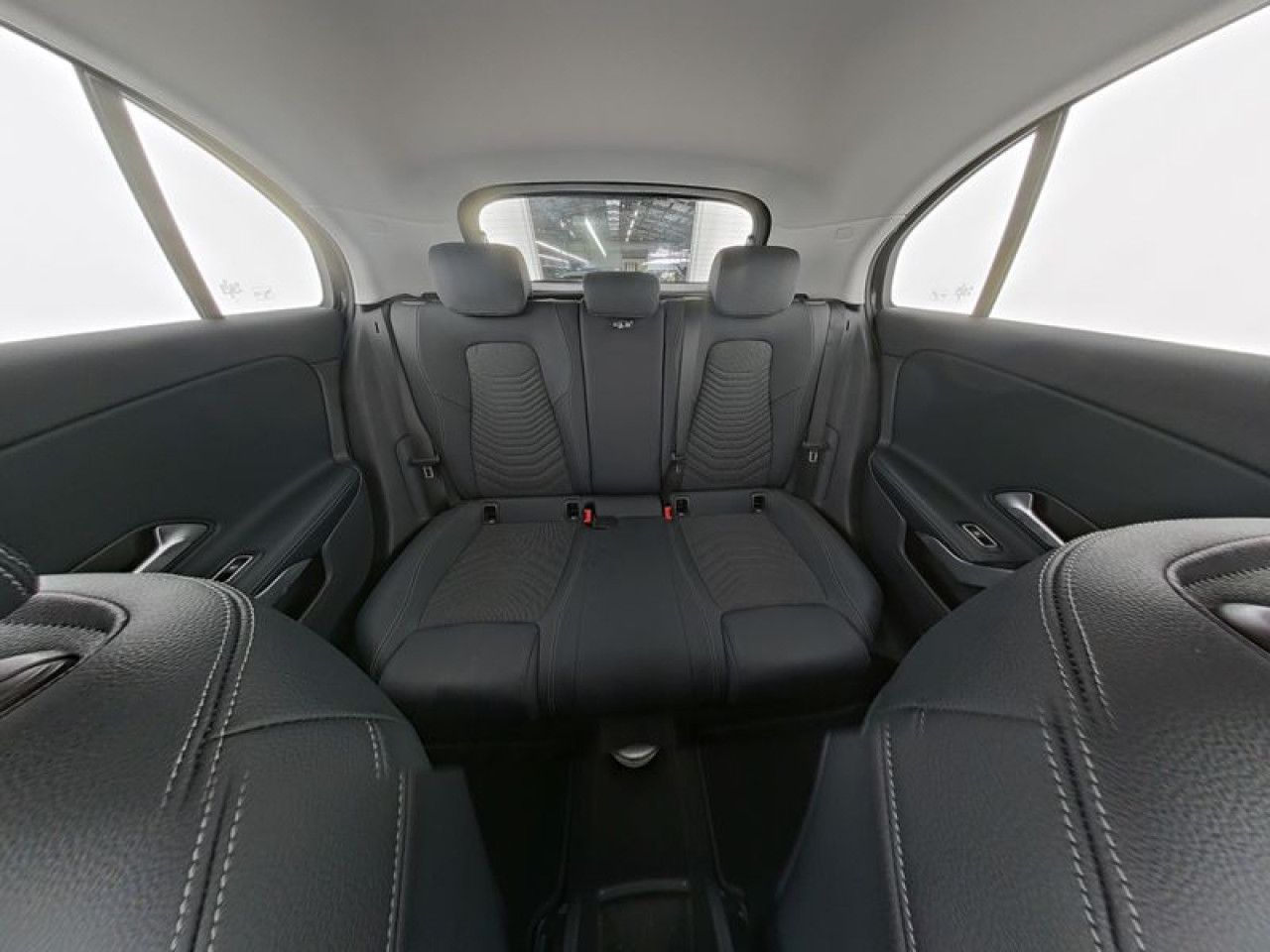 Mercedes-Benz A-Klasse – Bild 9