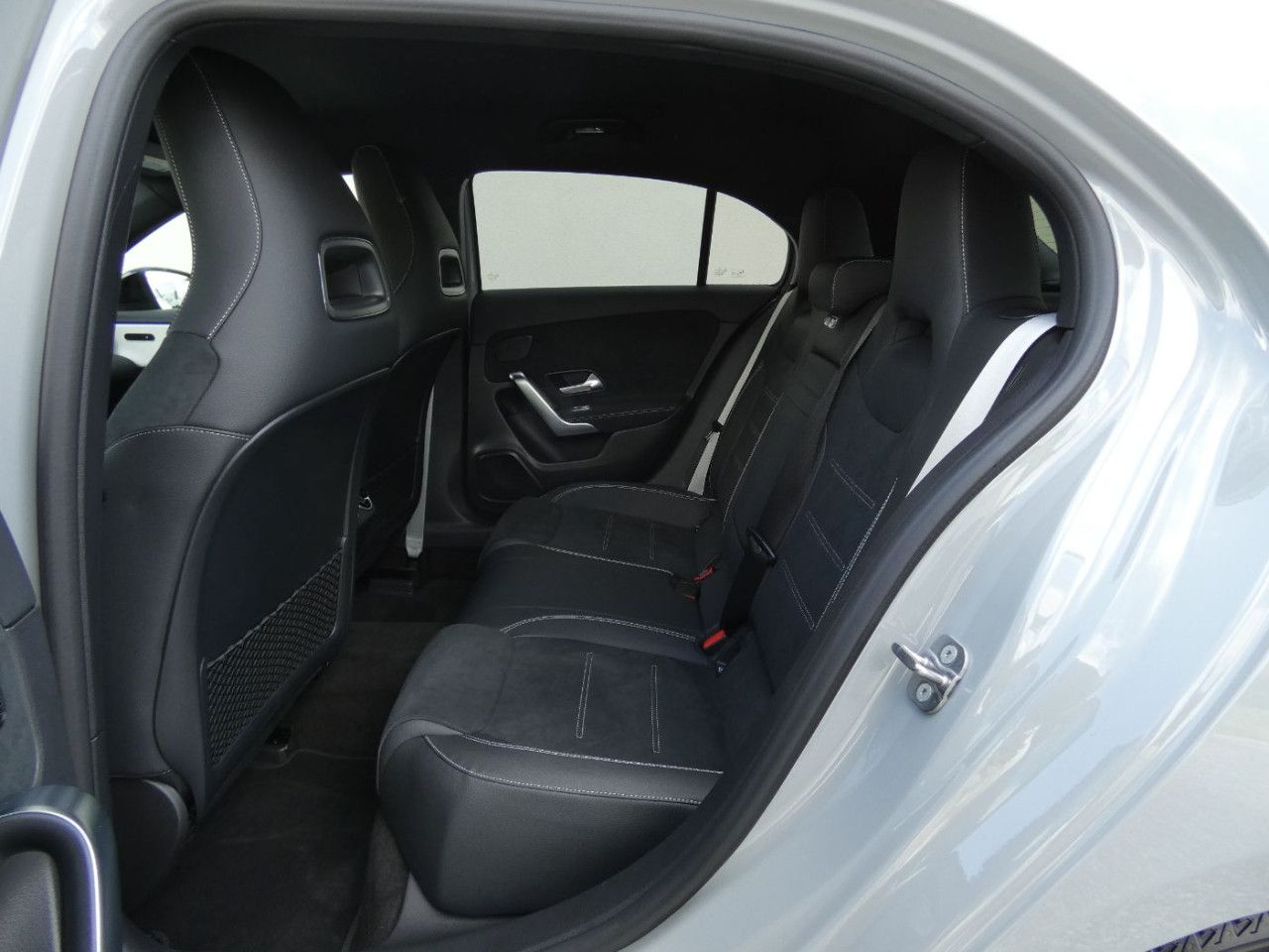 Fahrzeugbild 13 / 28