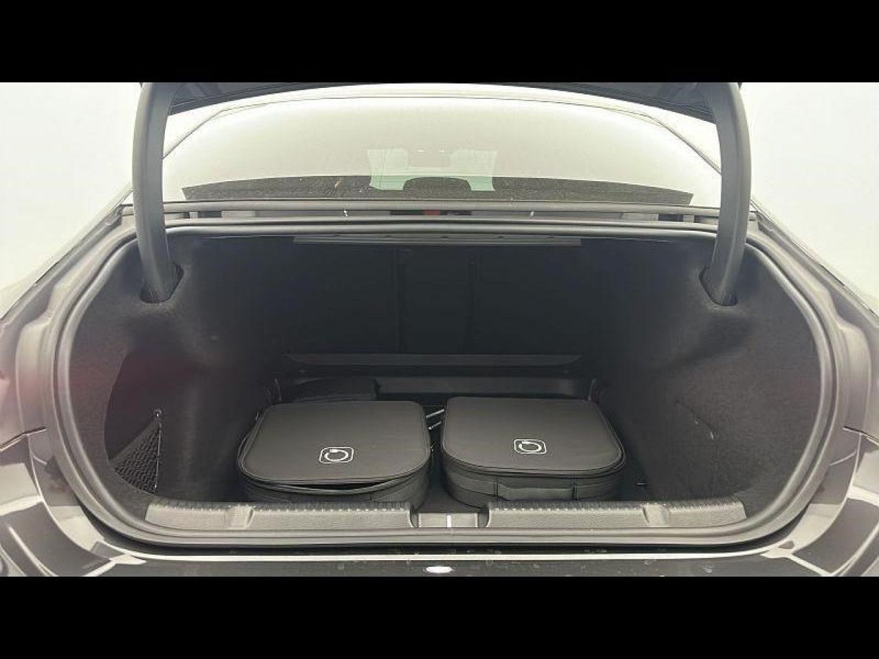 Photo du v&eacute;hicule 10 / 18