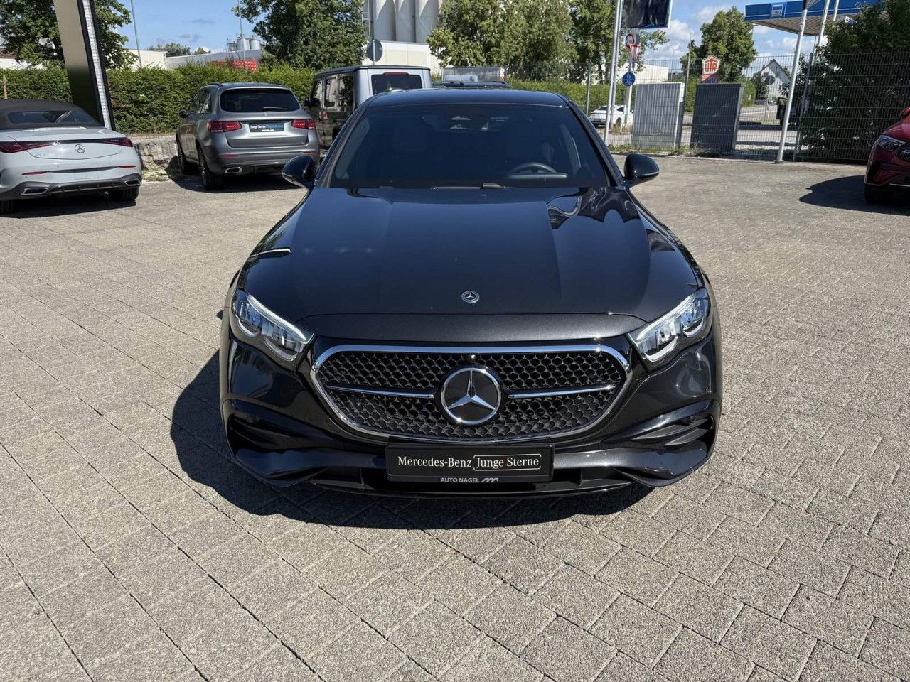 Mercedes-Benz E-Klasse – Bild 4