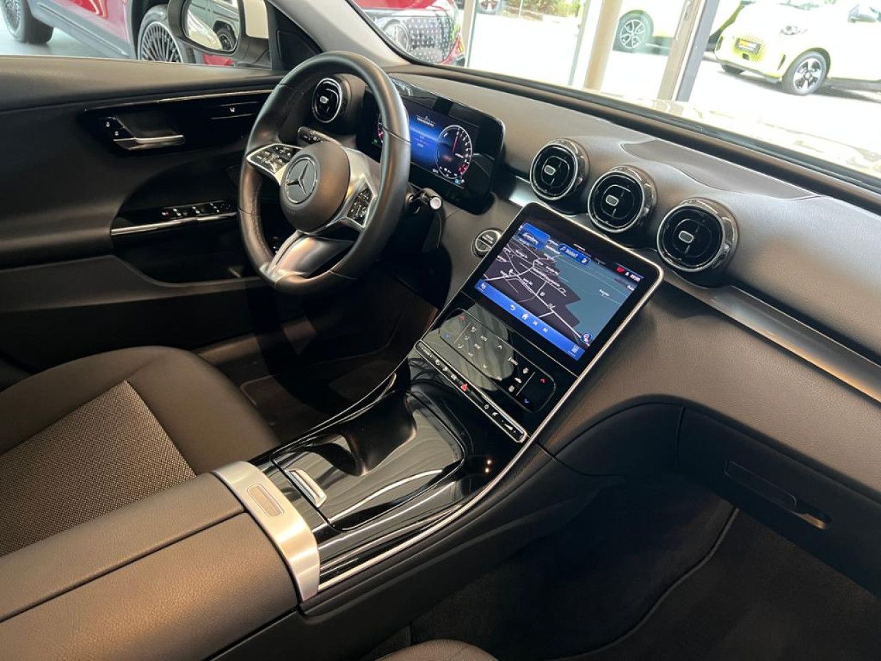 Mercedes-Benz C-Klasse – Bild 8