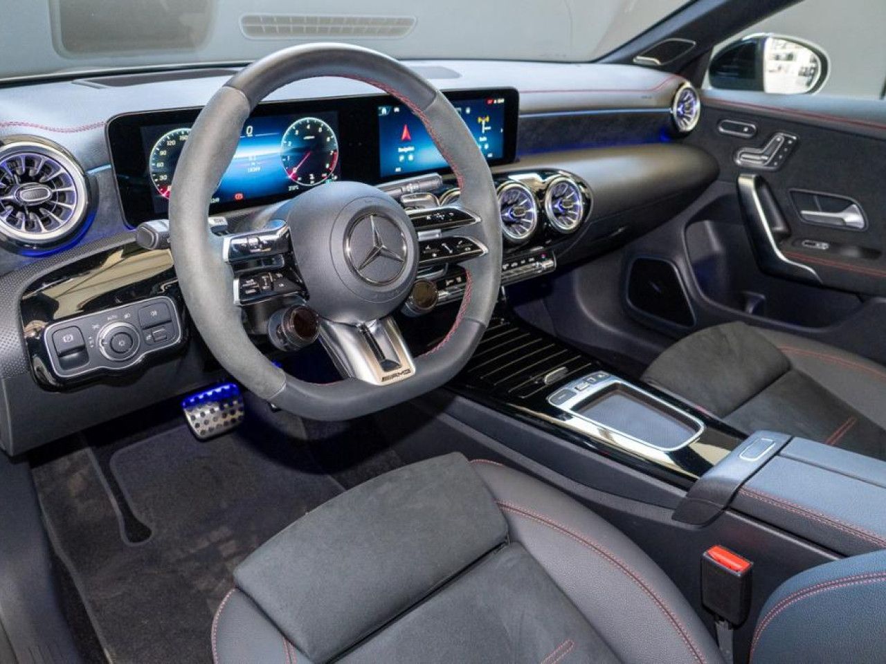 Mercedes-Benz CLA – Bild 5