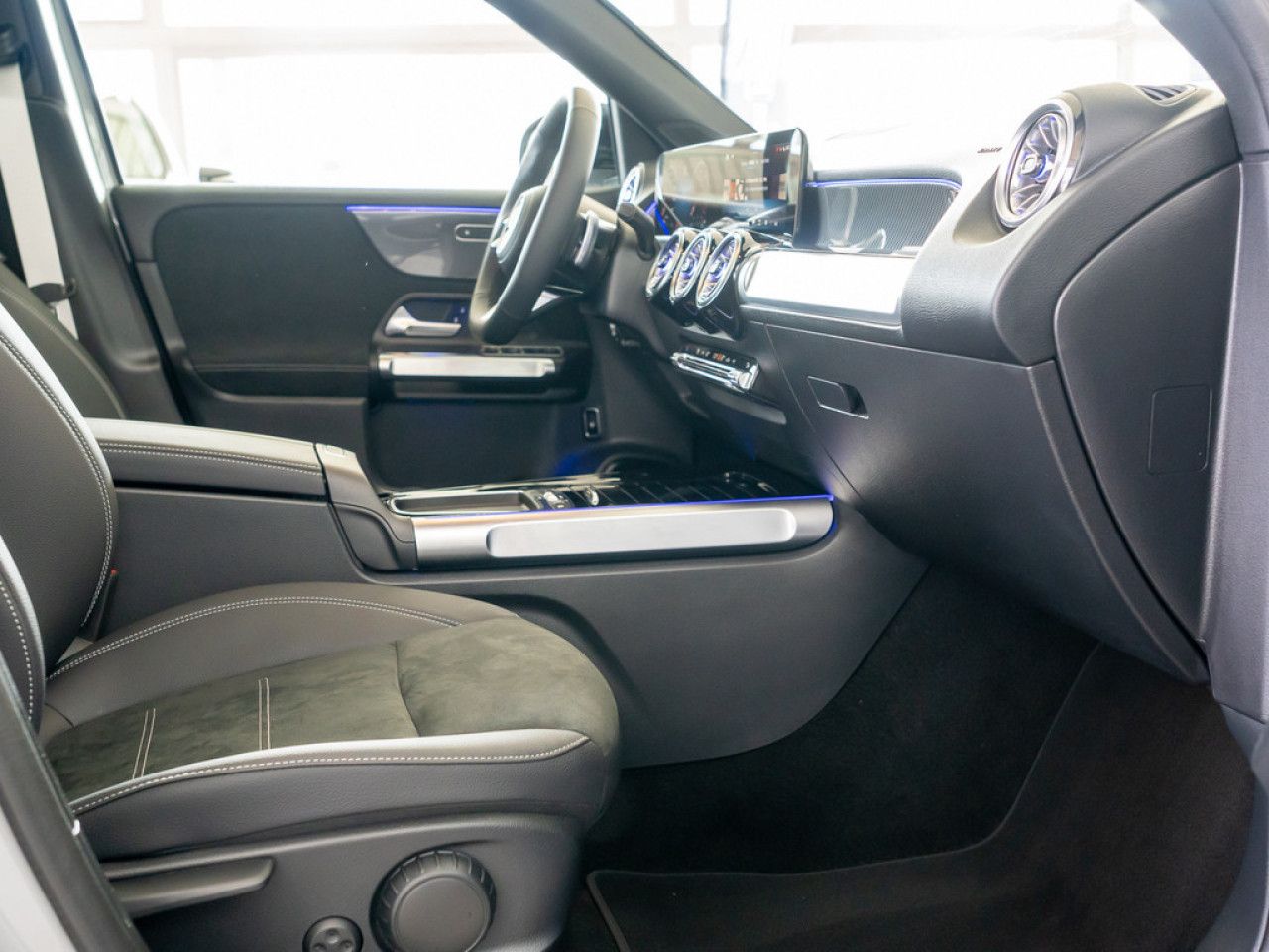 Mercedes-Benz GLB – Bild 4