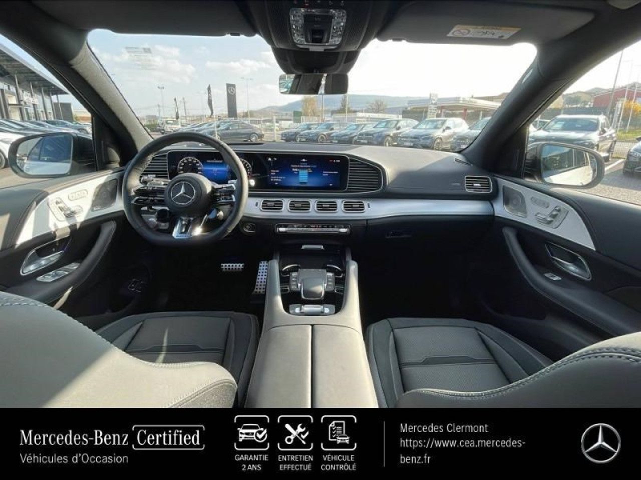 Photo du v&eacute;hicule 15 / 18