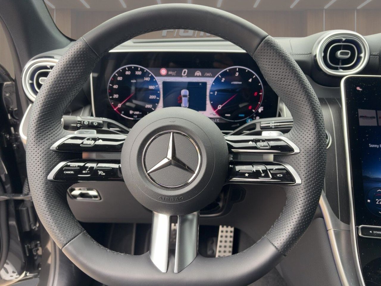 Mercedes-Benz GLC – Bild 9