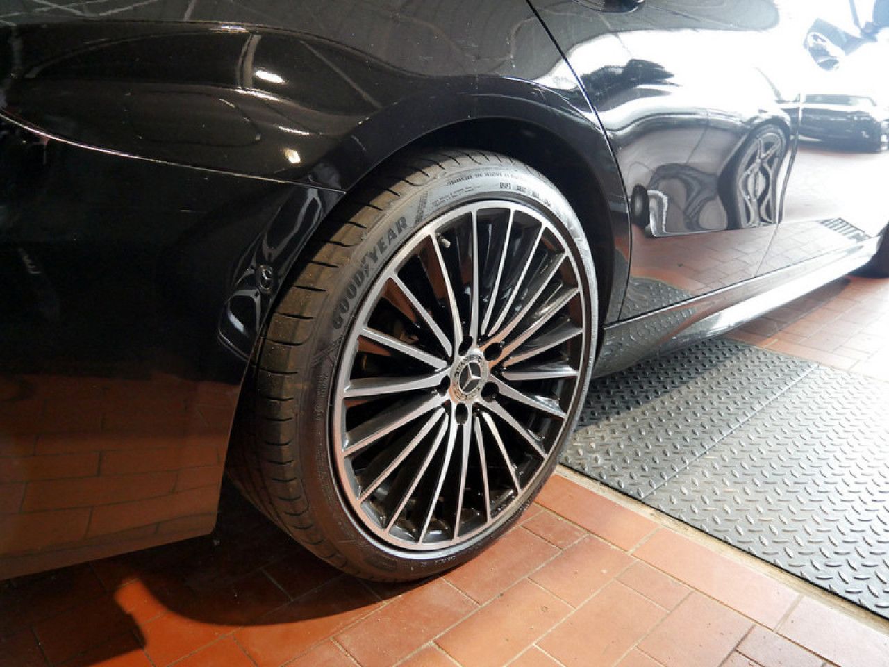 Mercedes-Benz C-Klasse – Bild 9