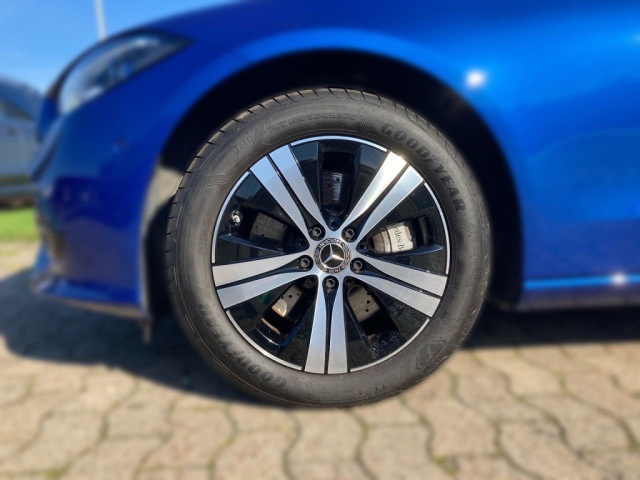 Fahrzeugbild 6 / 16