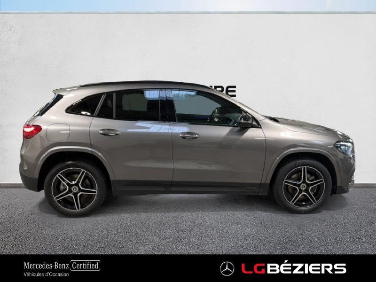 Photo du v&eacute;hicule 8 / 18