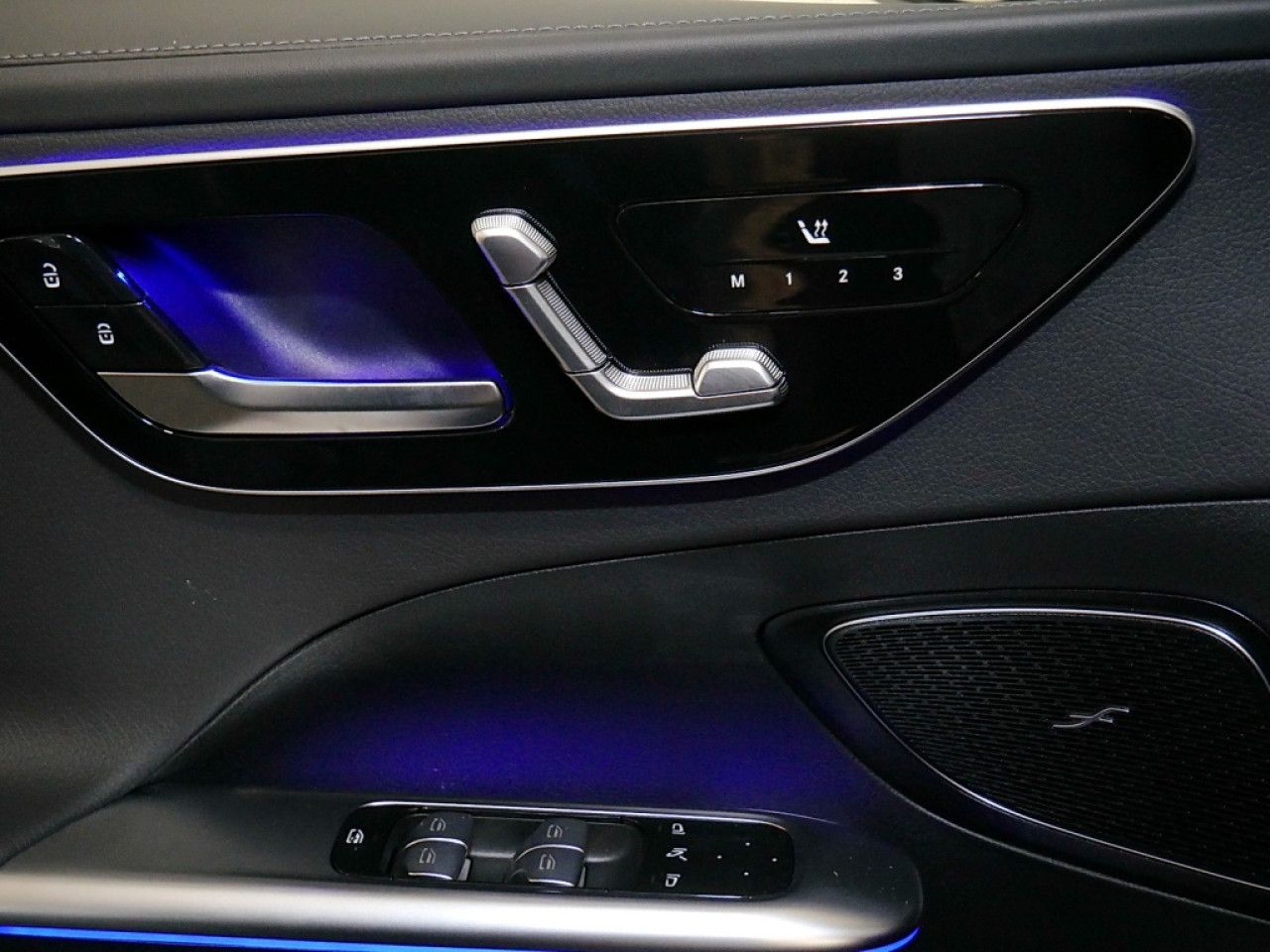 Mercedes-Benz C-Klasse – Bild 12