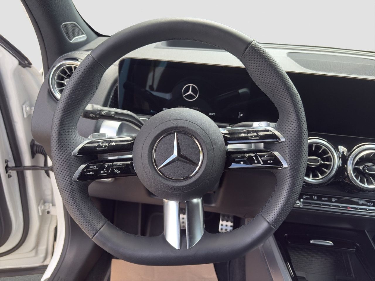 Mercedes-Benz EQB – Bild 7