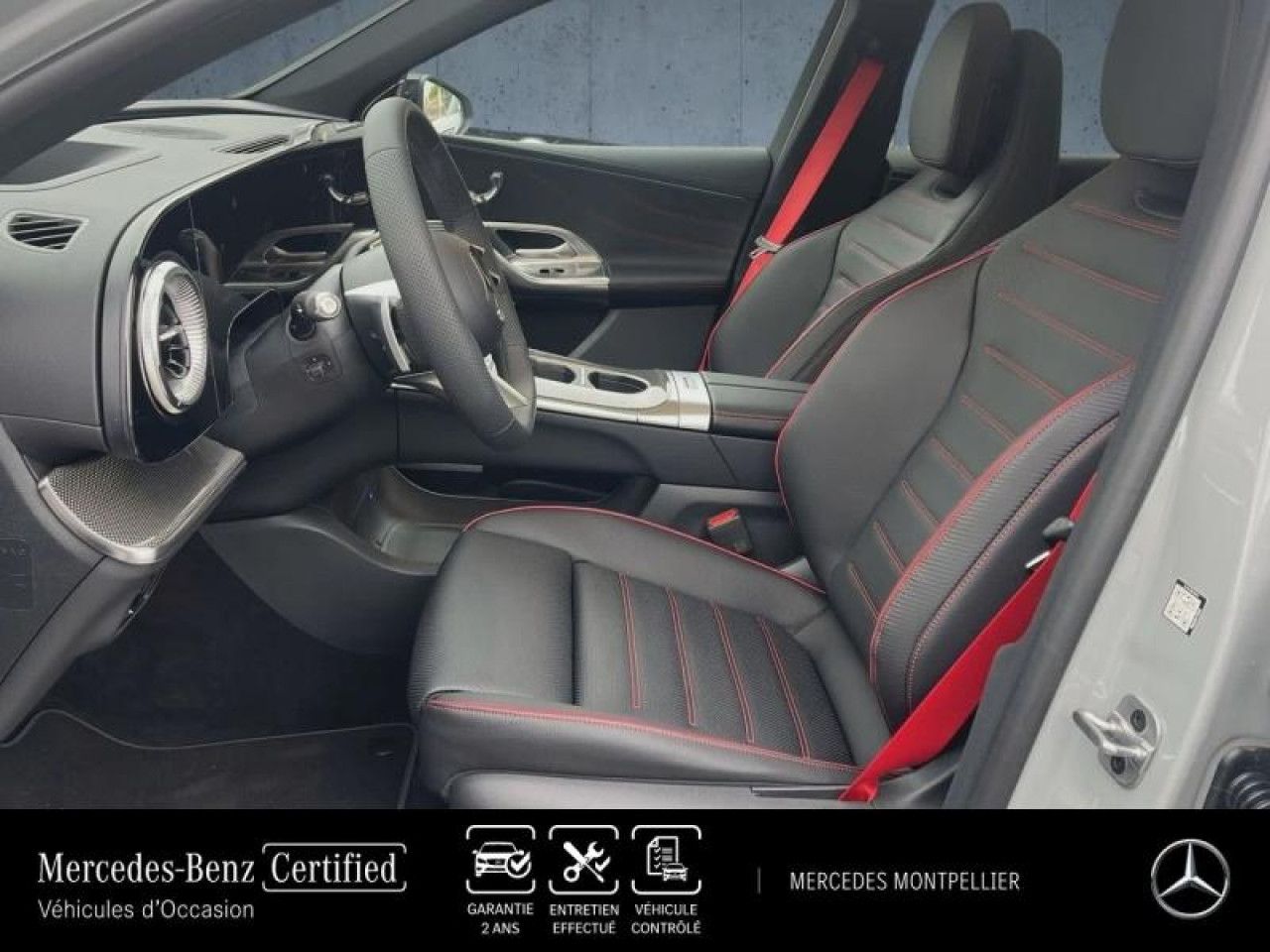 Photo du v&eacute;hicule 15 / 18