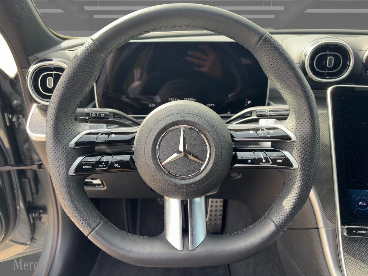 Mercedes-Benz C-Klasse – Bild 9