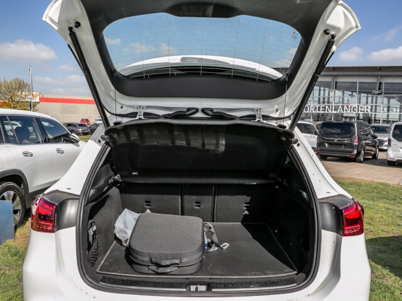 Fahrzeugbild 10 / 15