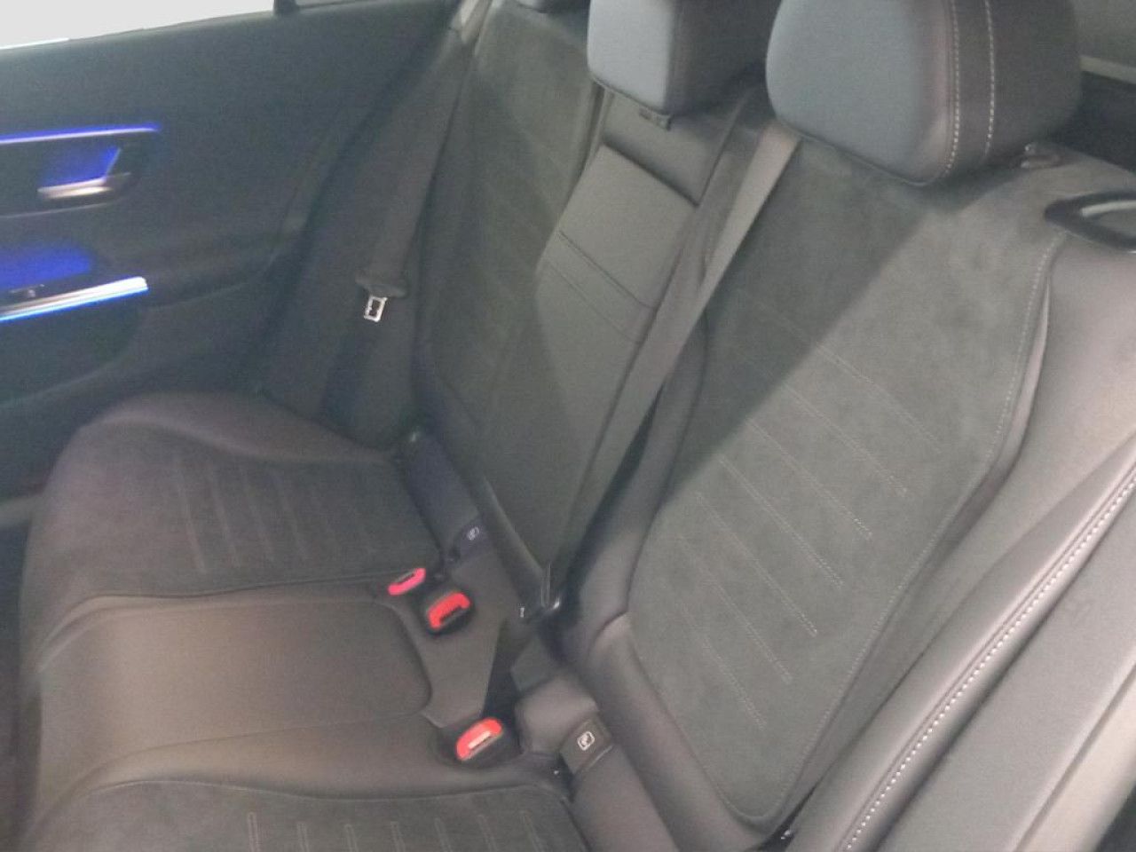 Mercedes-Benz C-Klasse – Bild 12