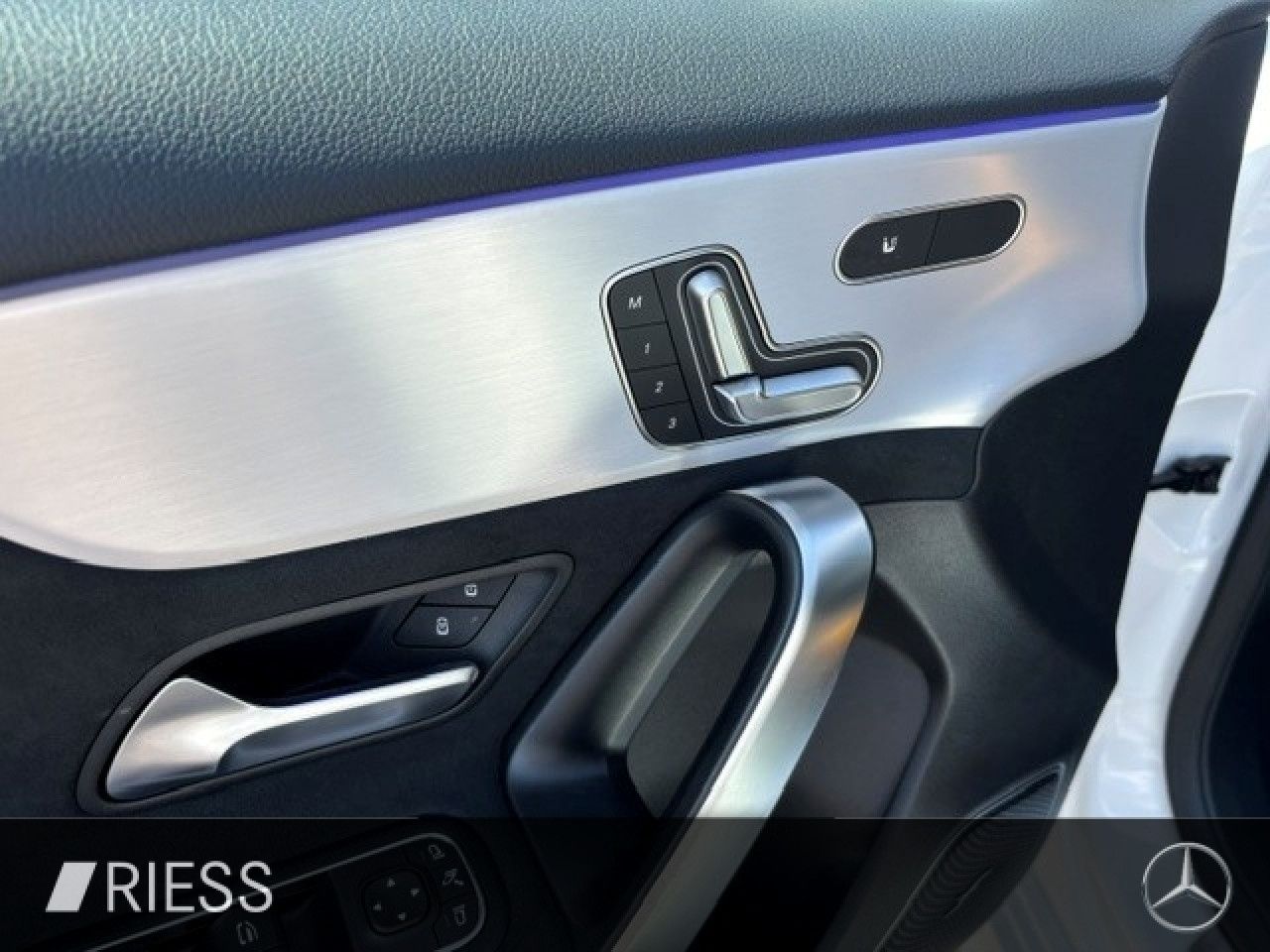 Mercedes-Benz A-Klasse – Bild 12