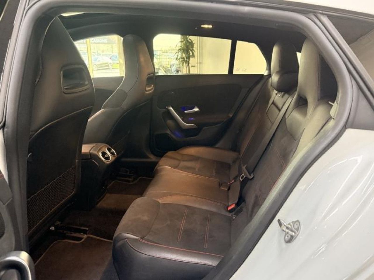 Photo du véhicule 12 / 18