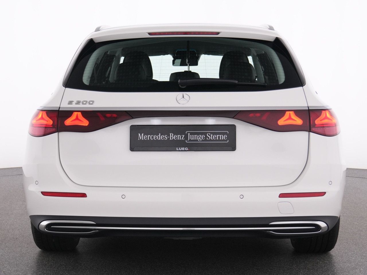 Mercedes-Benz E-Klasse – Bild 15