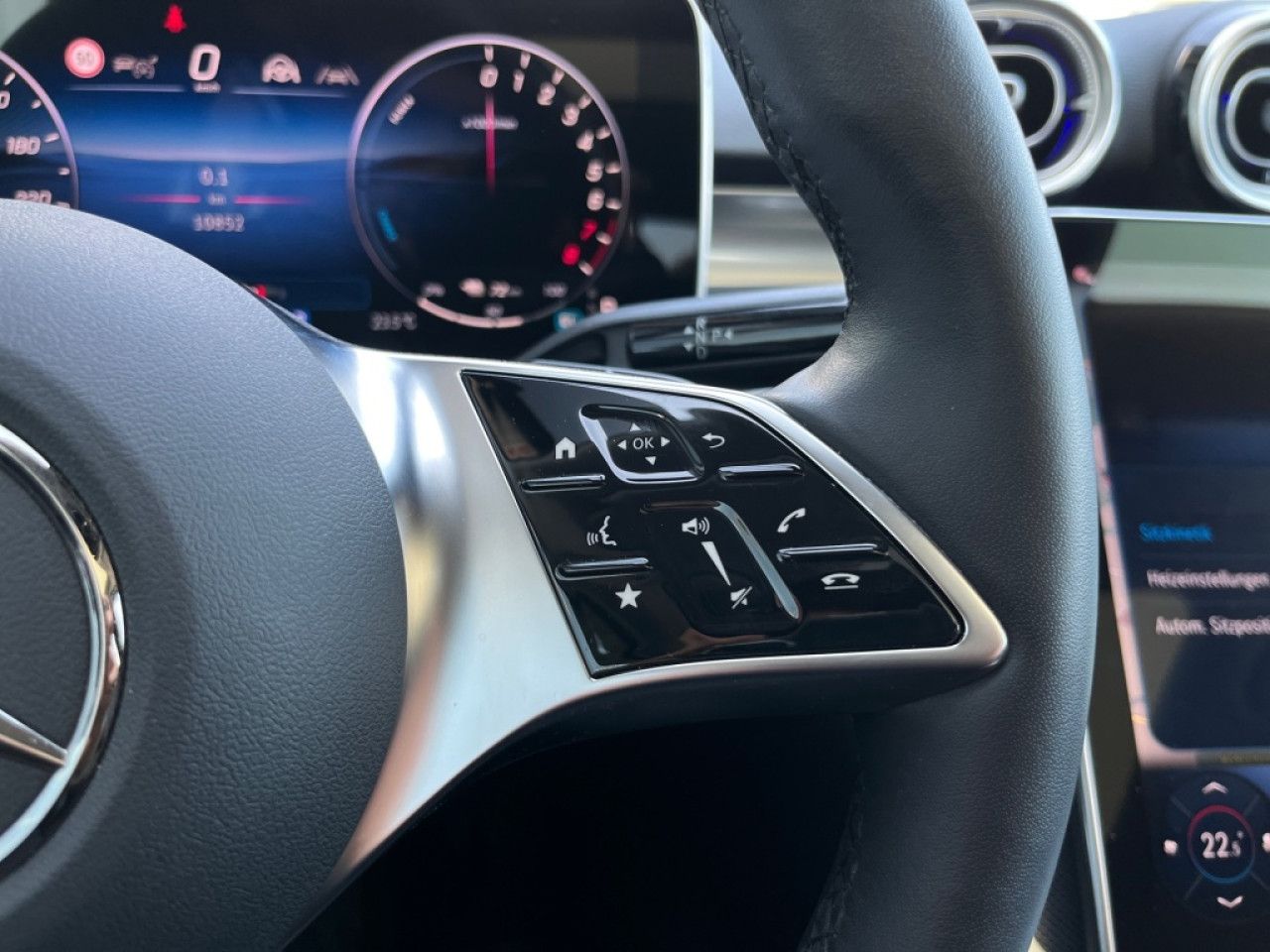 Mercedes-Benz C-Klasse – Bild 24