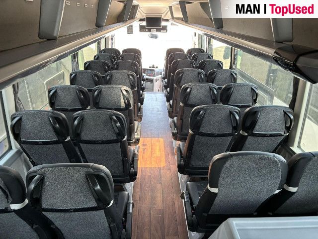 MAN Lion's Coach R10 24