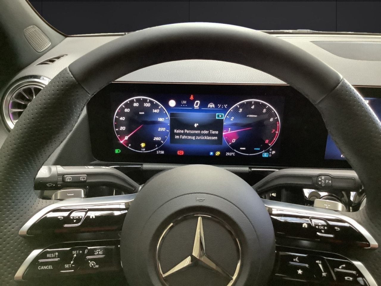 Mercedes-Benz GLA – Bild 7