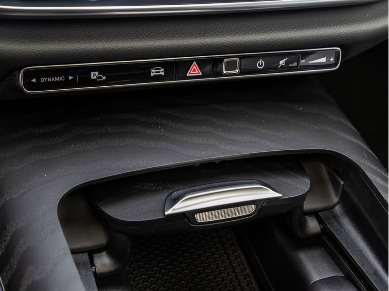 Mercedes-Benz E-Klasse – Bild 16