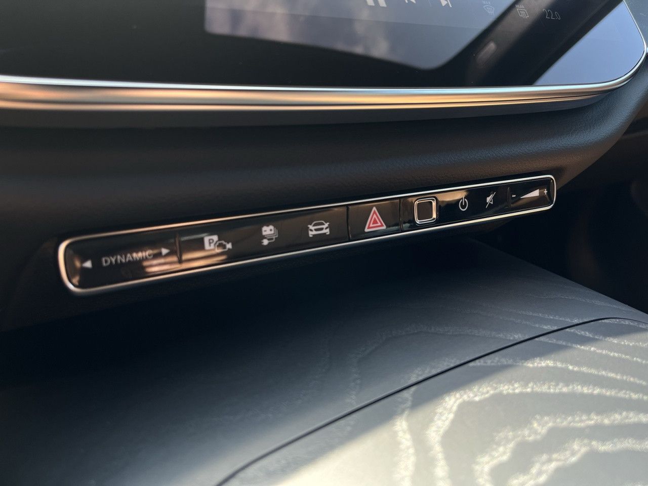 Mercedes-Benz E-Klasse – Bild 15