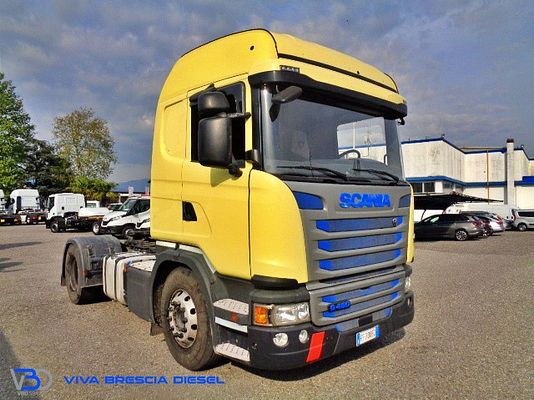 Vehicle image 1 / 14