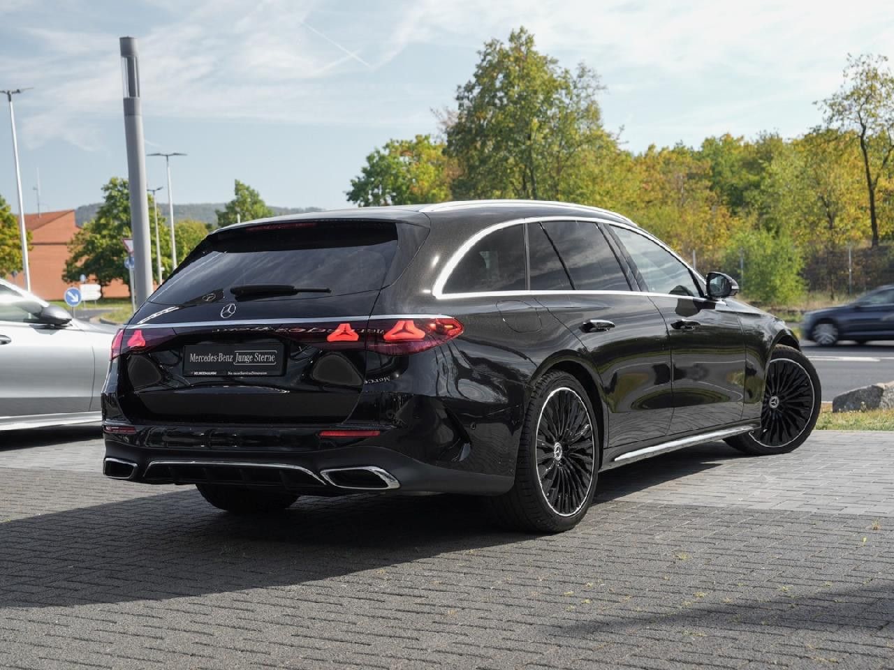 Mercedes-Benz E-Klasse – Bild 3