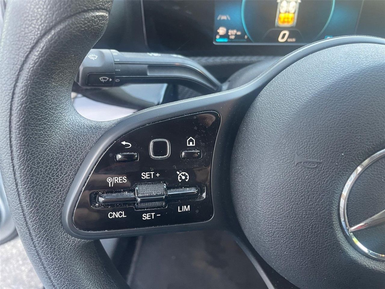 Fahrzeugbild 14 / 27