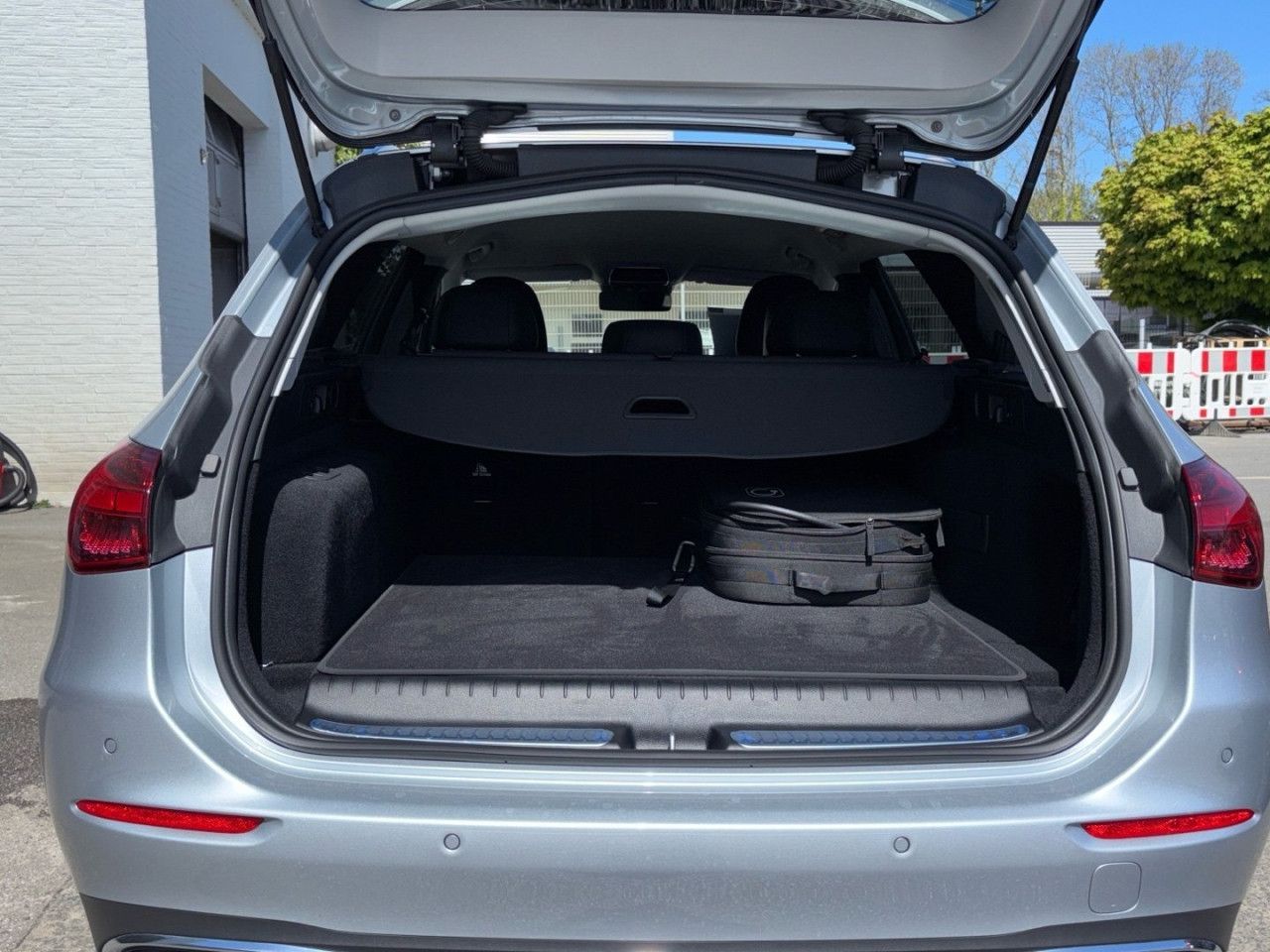 Mercedes-Benz C-Klasse – Bild 14
