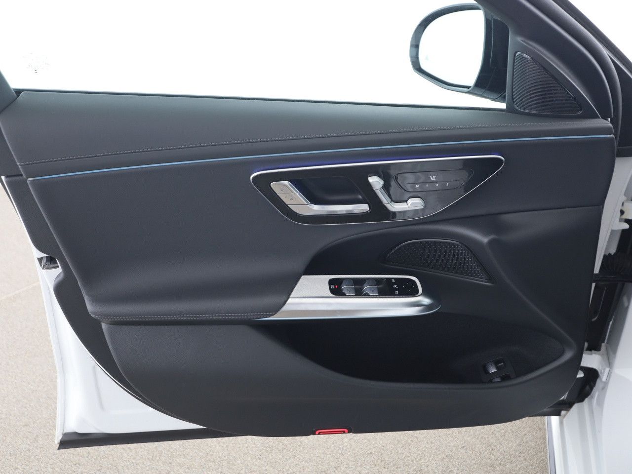 Mercedes-Benz E-Klasse – Bild 12