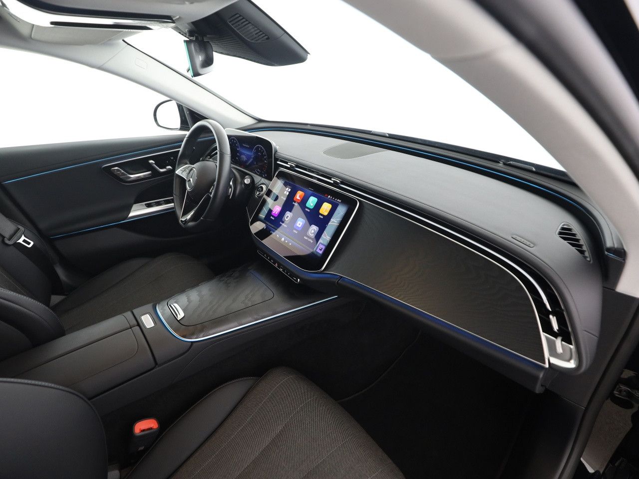 Mercedes-Benz E-Klasse – Bild 11