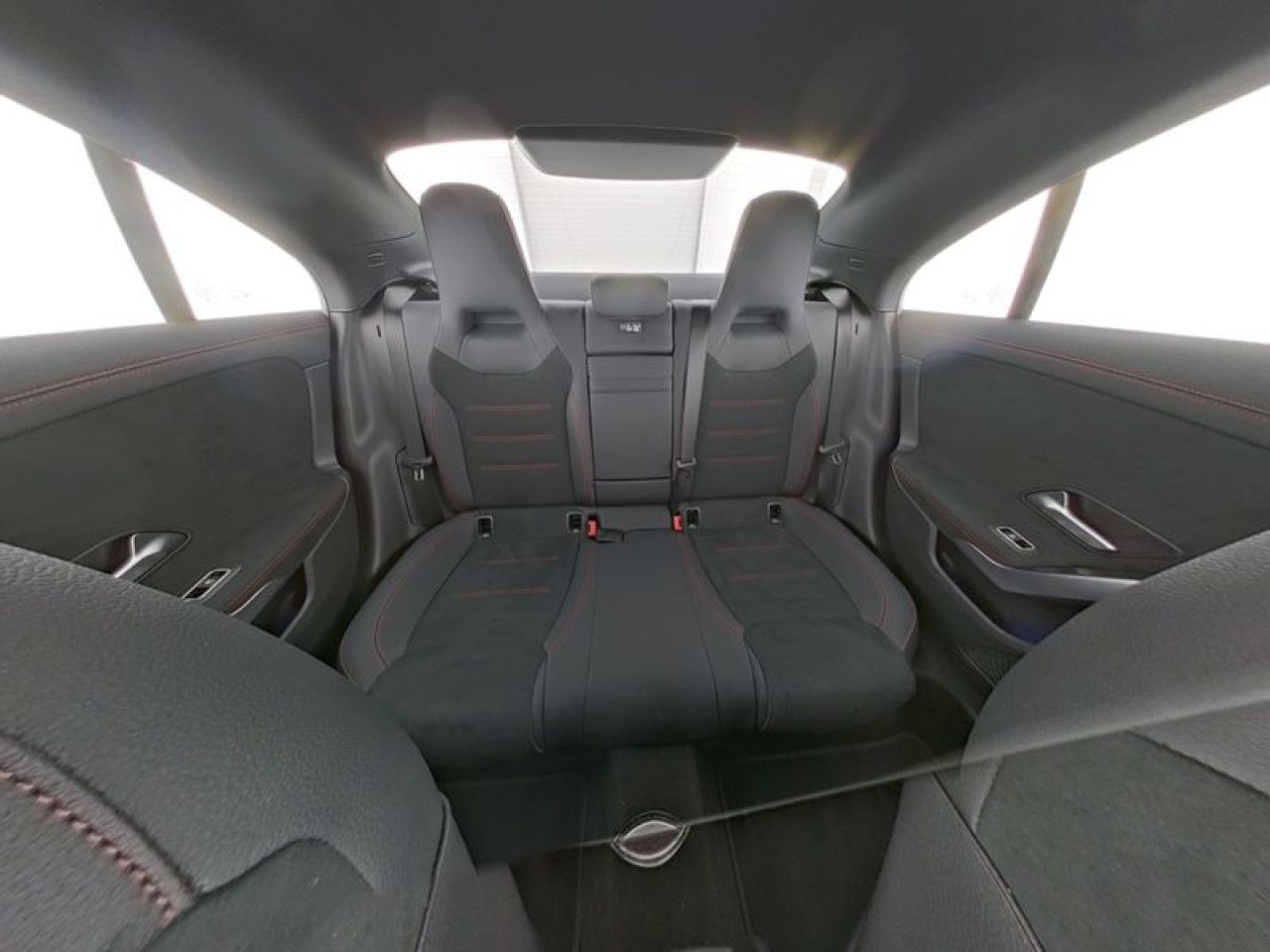 Mercedes-Benz CLA – Bild 7
