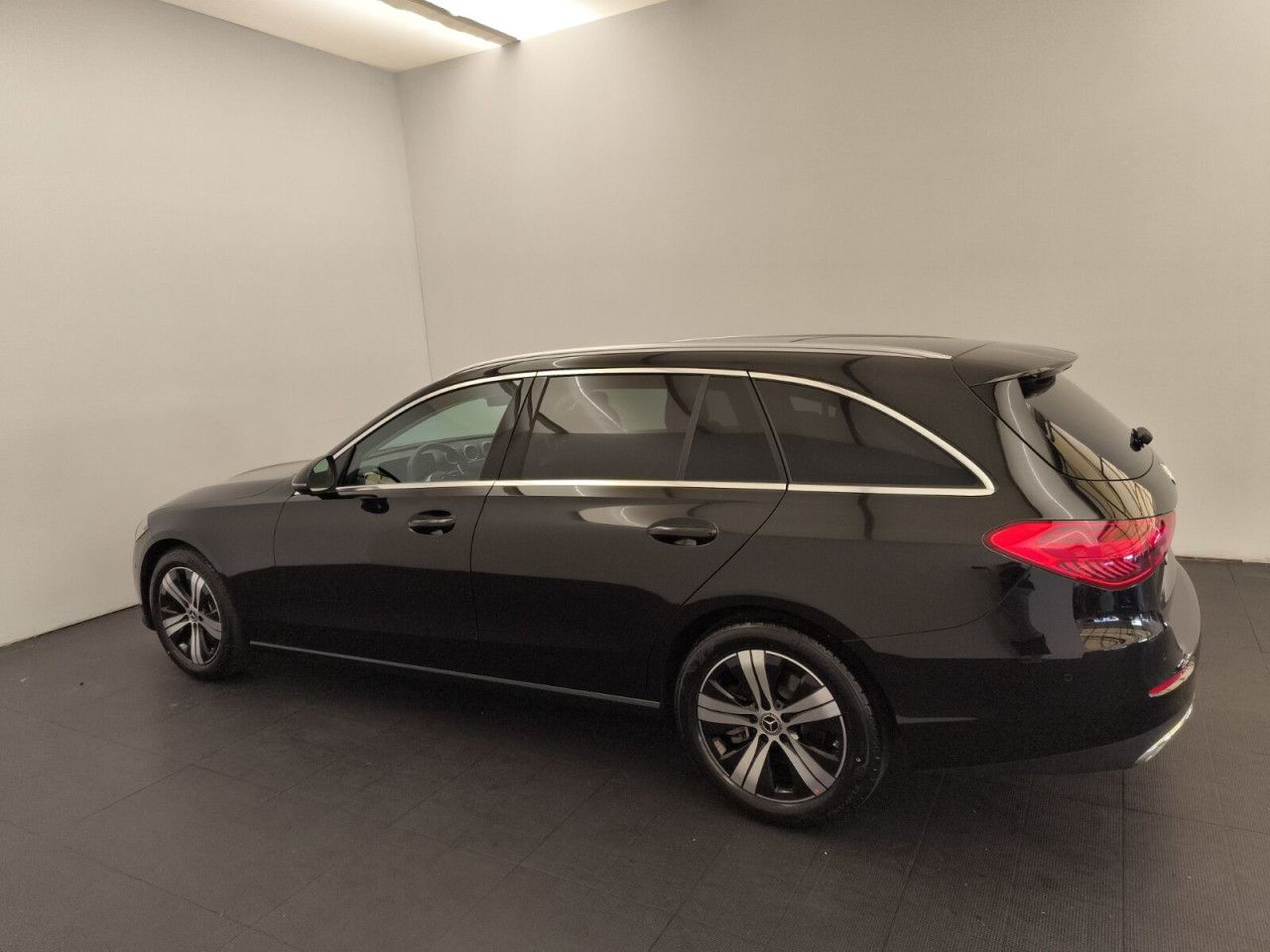 Mercedes-Benz C-Klasse – Bild 8