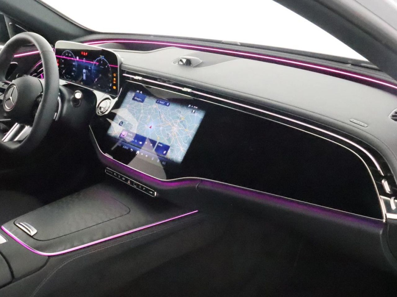Mercedes-Benz E-Klasse – Bild 13