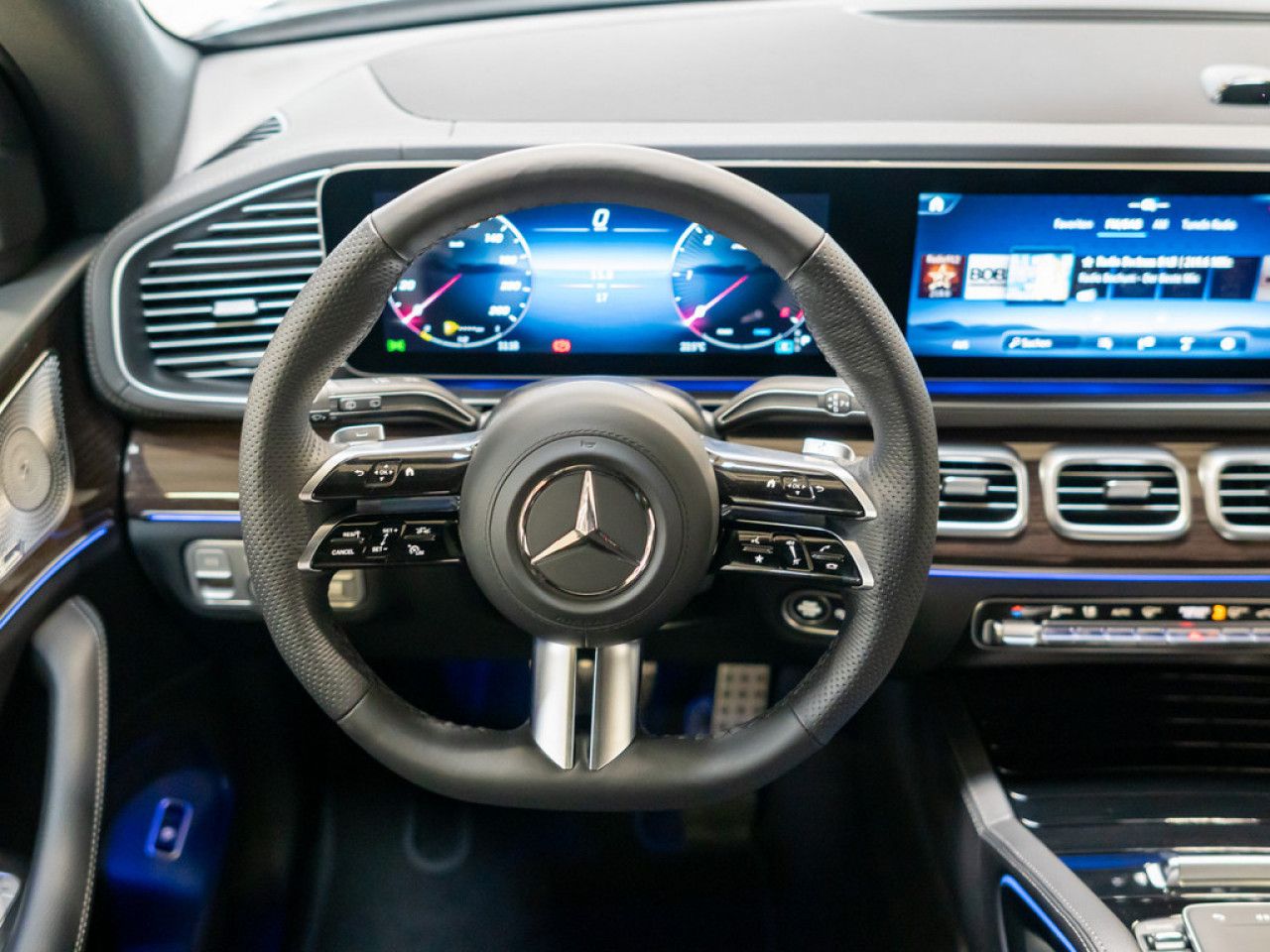 Mercedes-Benz GLS – Bild 10
