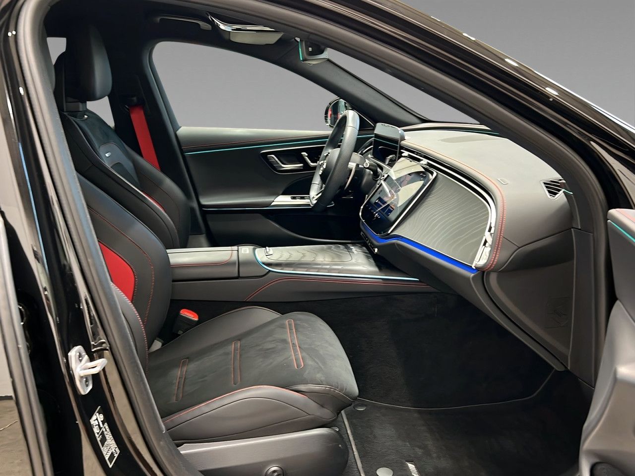 Mercedes-Benz E-Klasse – Bild 13