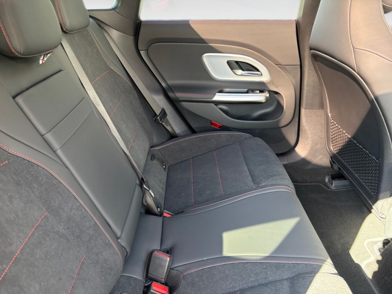 Mercedes-Benz CLA – Bild 8