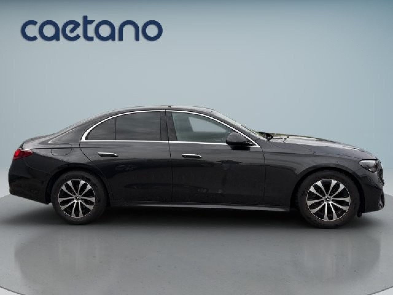 Imagem do ve&iacute;culo 4 / 14