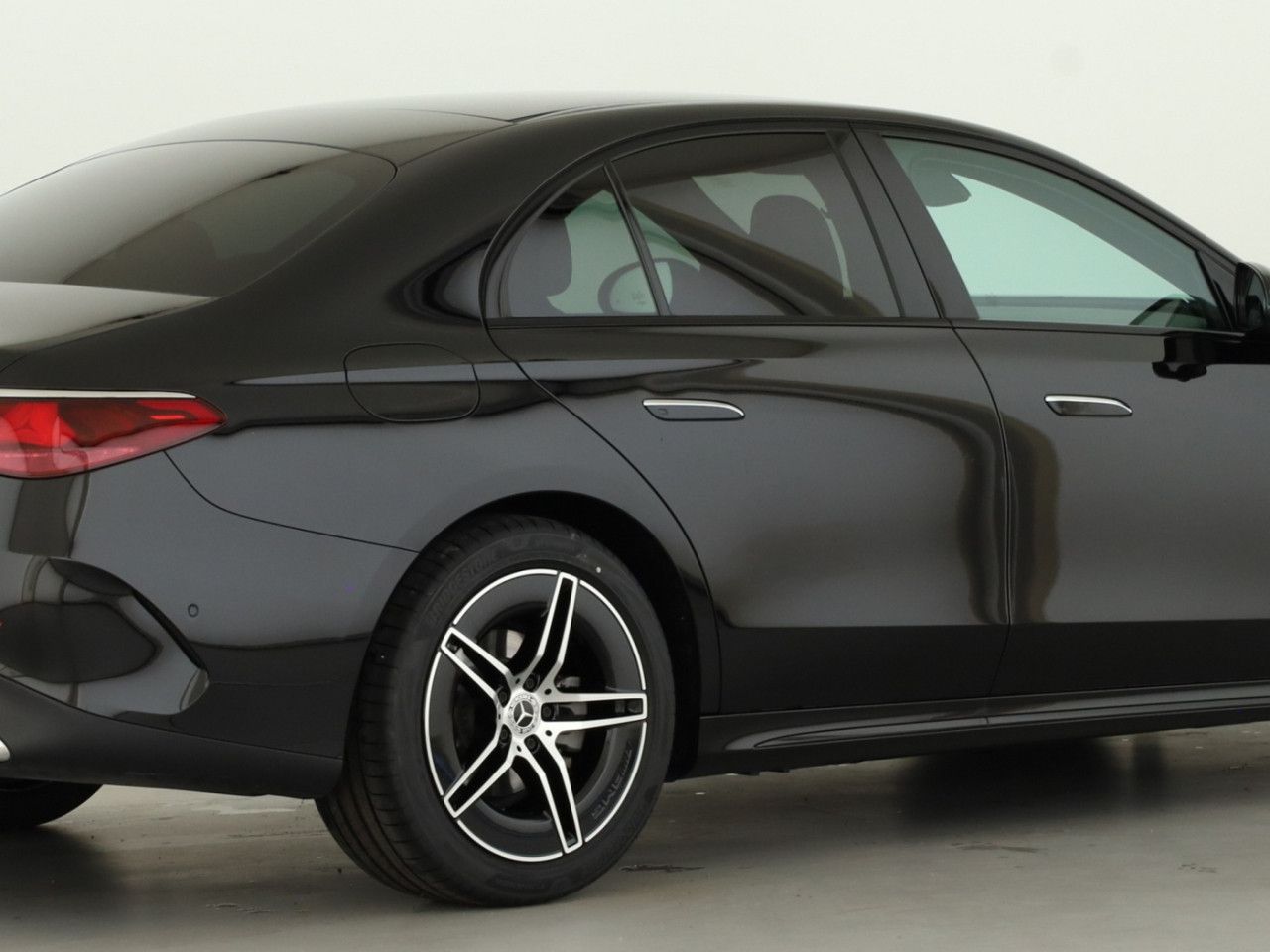 Mercedes-Benz E-Klasse – Bild 6