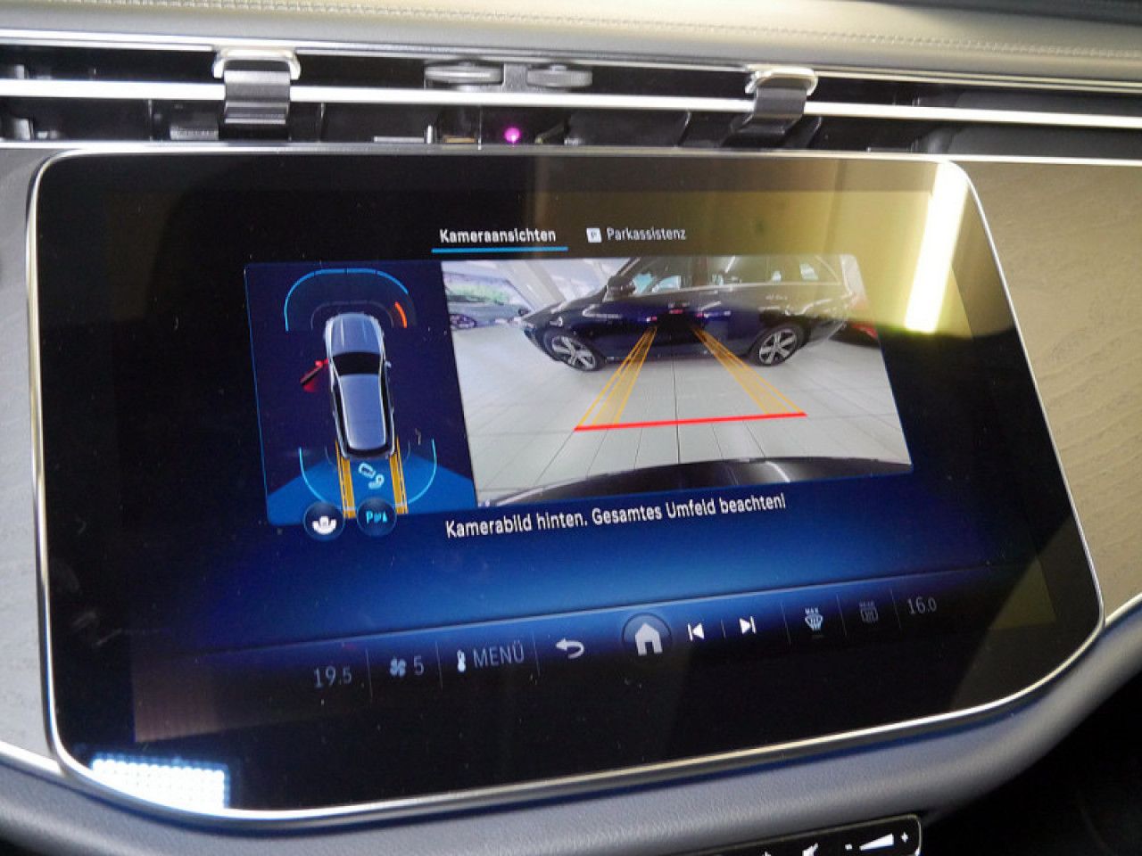 Mercedes-Benz E-Klasse – Bild 17
