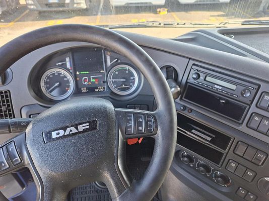 Vehicle image 6 / 7