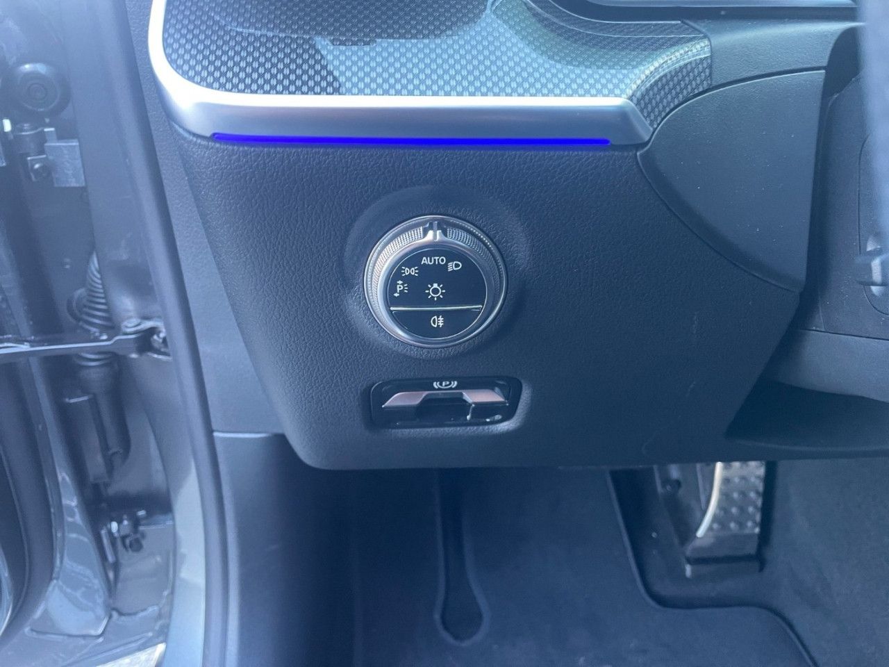 Fahrzeugbild 14 / 27