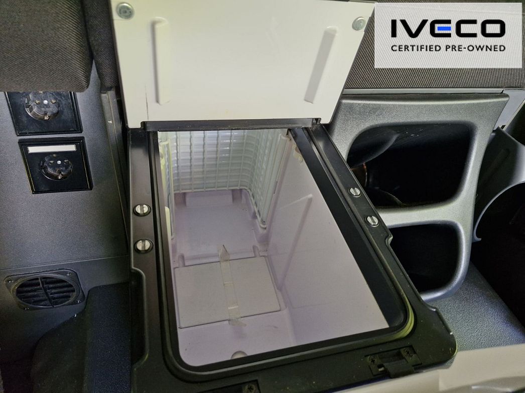 IVECO | AT440S48T/P ADR