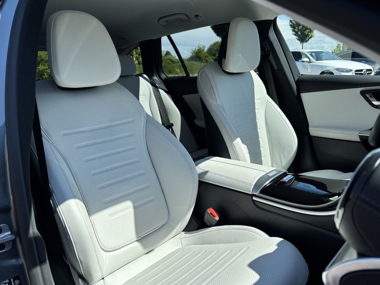 Mercedes-Benz C-Klasse – Bild 7