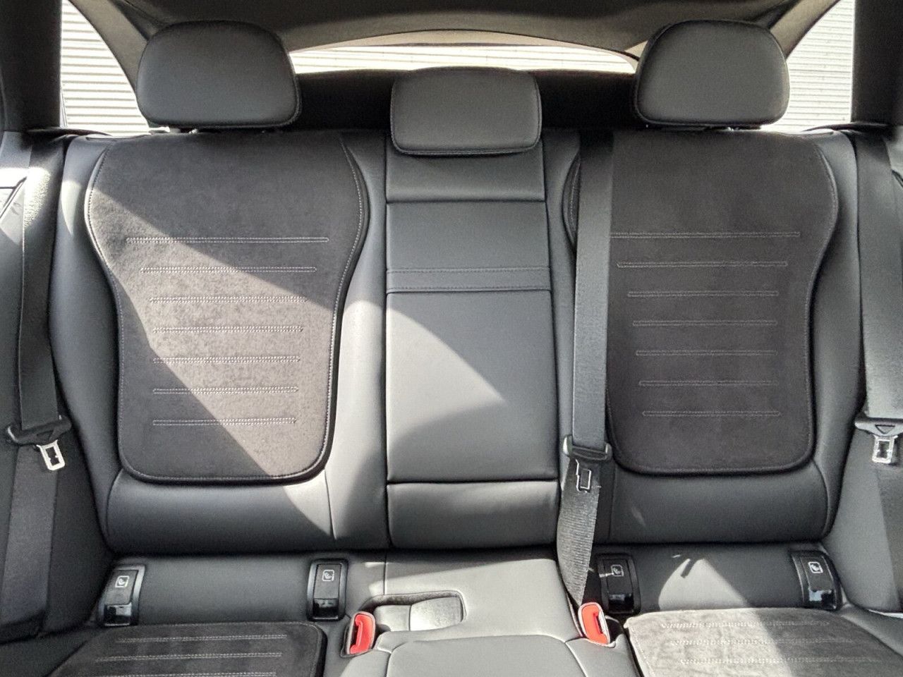 Mercedes-Benz C-Klasse – Bild 19